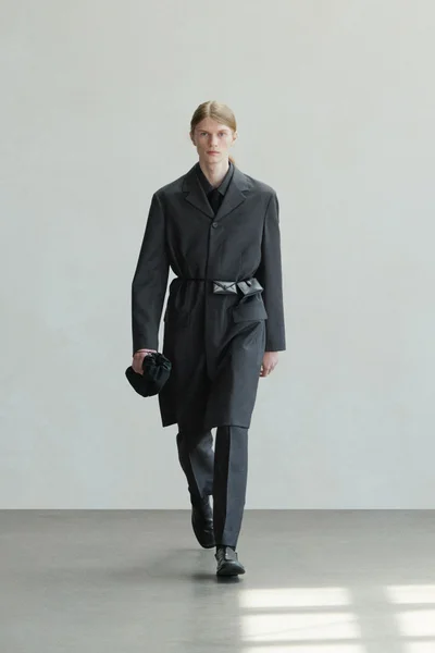 Look 47
